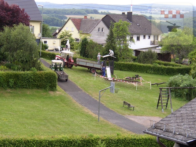 Unser Dorf hat Zukunft - Bezirkskommission begutachtet Schmißberg 33.JPG