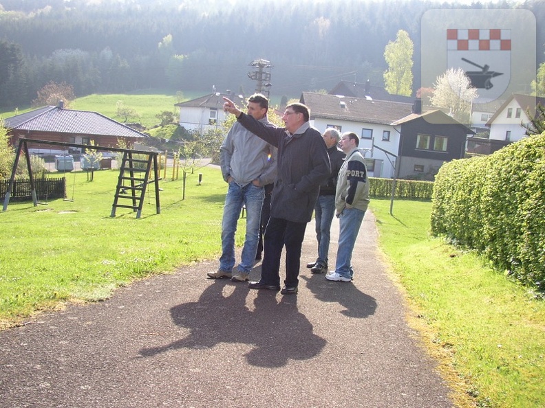 Unser Dorf hat Zukunft - Kreiskommission begutachtet Schmißberg 31.JPG