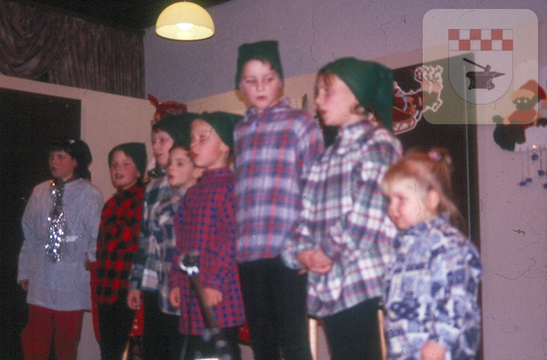 Weihnachtsfeier und Fotoausstellung im Gemeinschaftshaus 1996 6.jpg