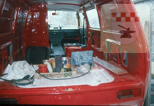 Sanierung des Schmißberger Feuerwehrautos 1993 4.jpg