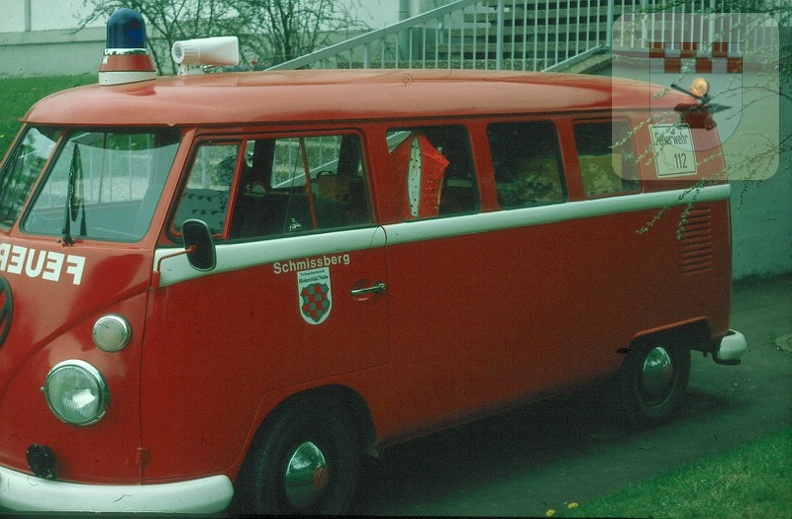 Sanierung des Schmißberger Feuerwehrautos 1993 8.jpg