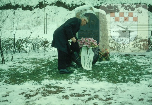Einweihung Ehrenmal Schmißberger Friedhof 1960 7.jpg