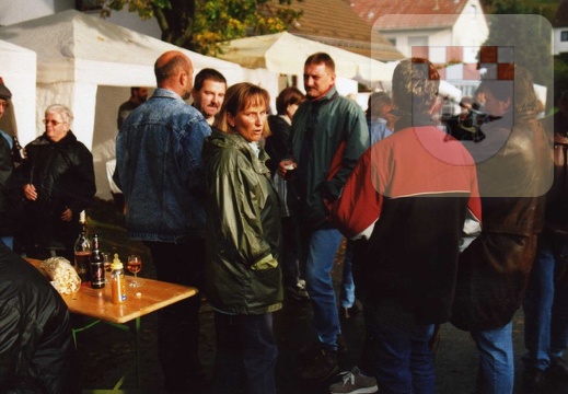 Mantelmarkt in Schmißberg 2000 9.jpg