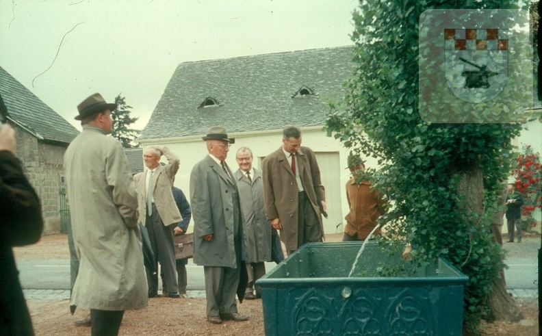 Unser Dorf hat Zukunft 1966 - Bezirkskommission begutachtet Schmißberg 6.jpg