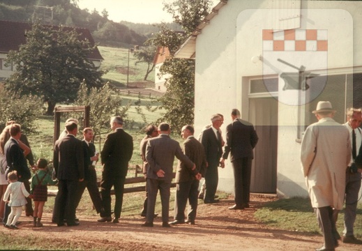 Unser Dorf hat Zukunft 1969 - Bundeskommission begutachtet Schmißberg 5.jpg