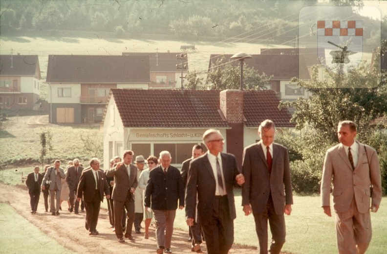 Unser Dorf hat Zukunft 1969 - Bundeskommission begutachtet Schmißberg 6.jpg